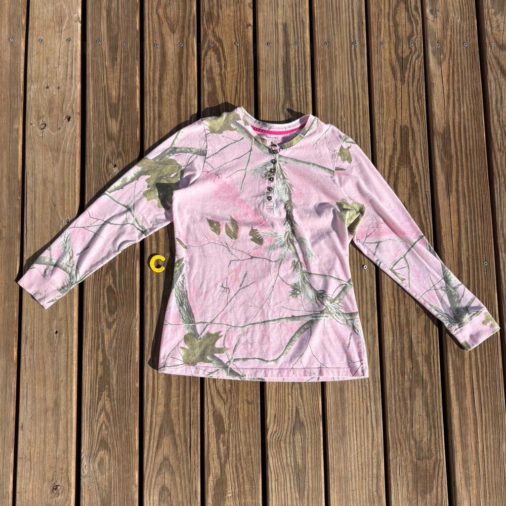 RealTree pink longsleev